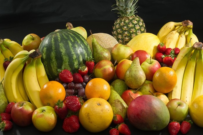 File:Culinary fruits front view.jpg - Wikipedia